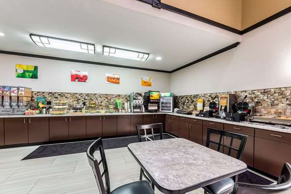 Amenities - Quality Inn & Suites SeaWorld North San Antonio