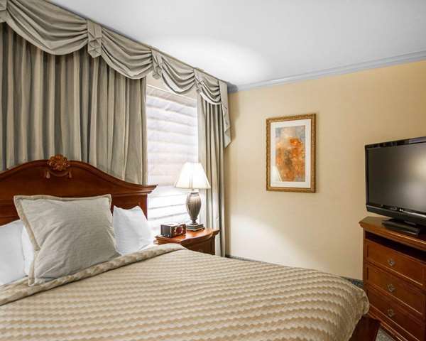  - Liberty Historic Hotel Cleburne