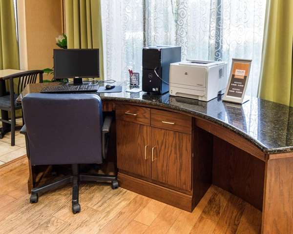 Conference Area - Comfort Suites Nacogdoches