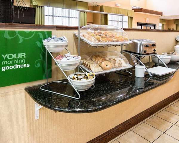 Amenities - Comfort Suites Nacogdoches