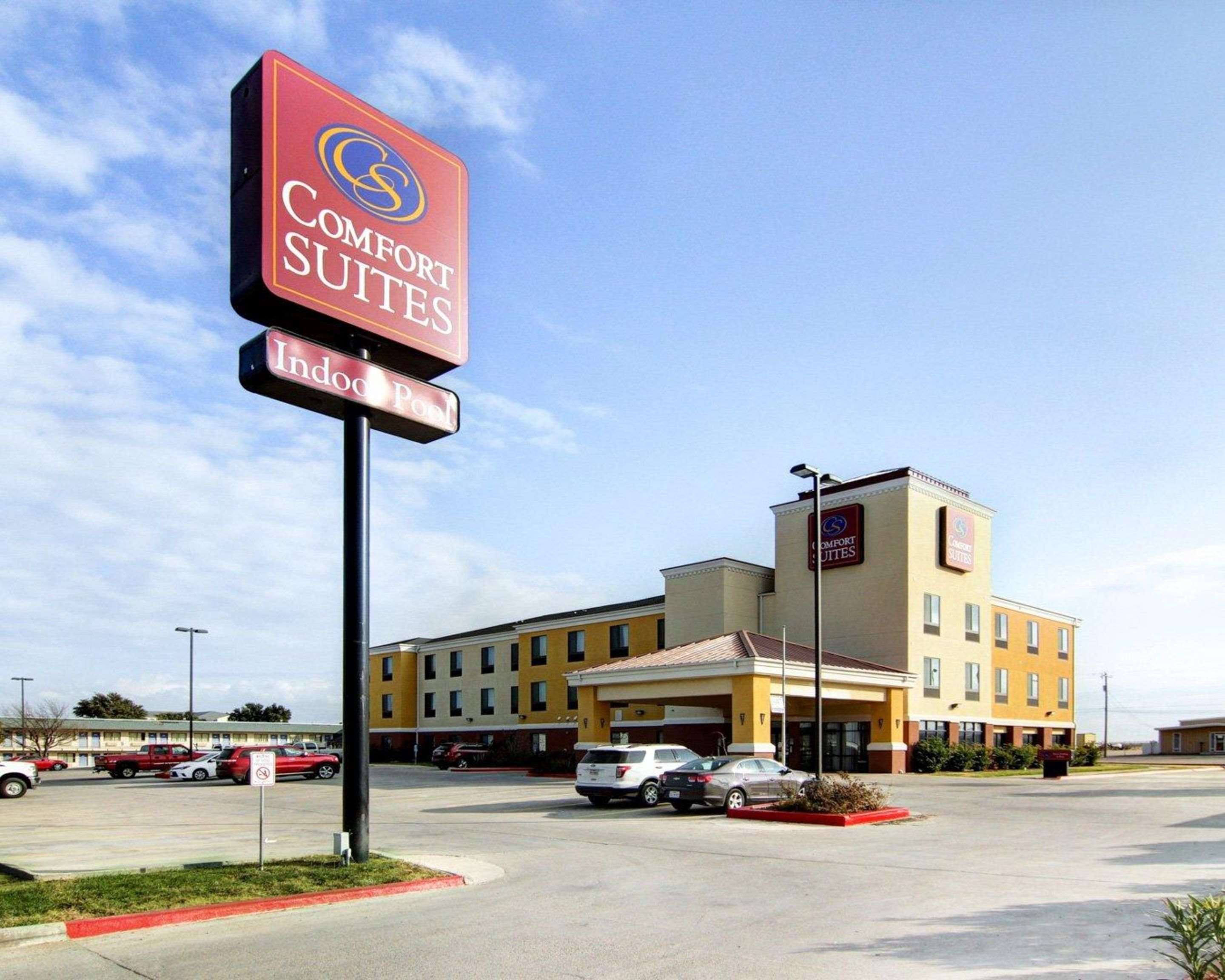 Hotel exterior | Comfort Suites Fort Stockton