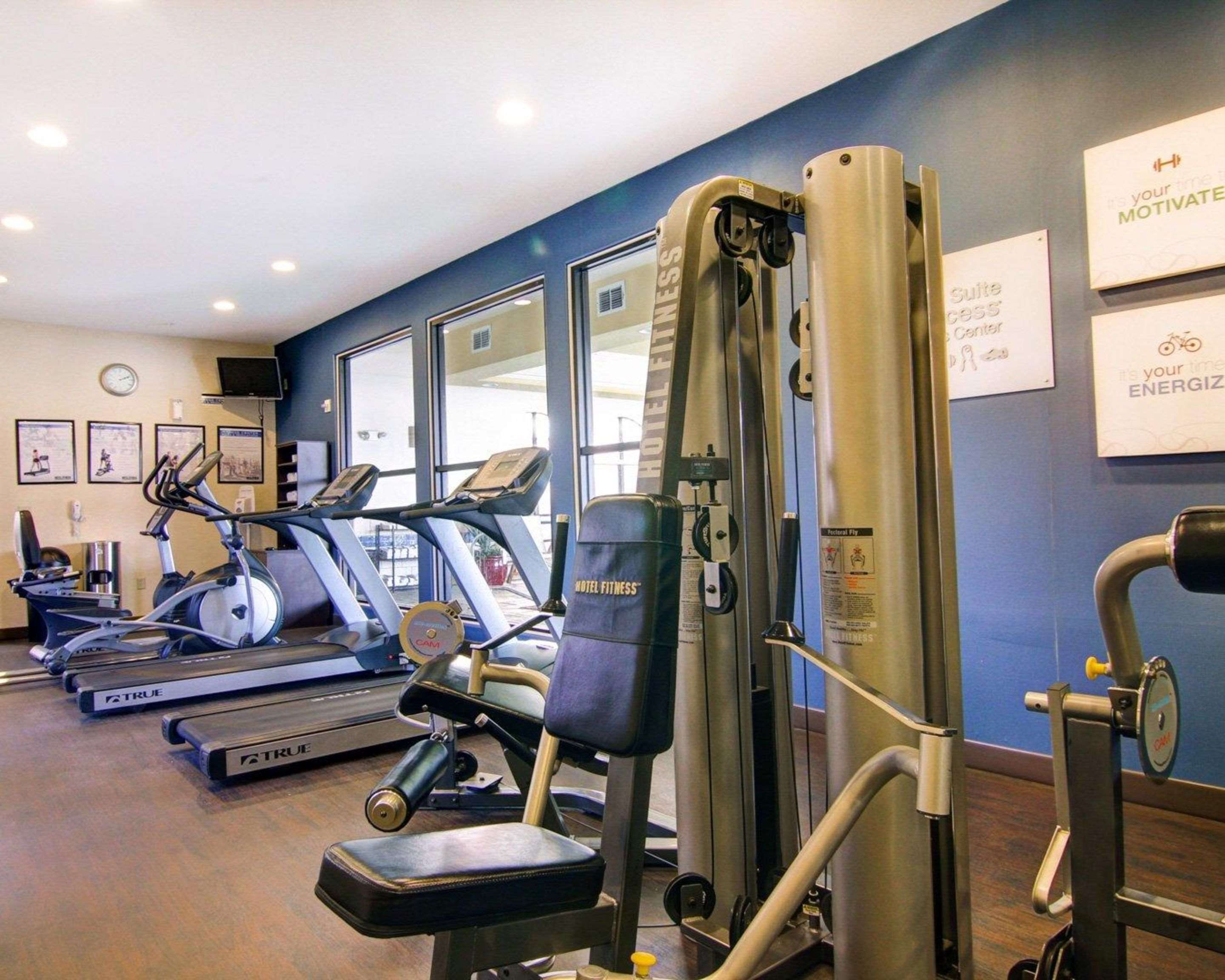 Fitness center with cardio equipment and weights | Comfort Suites Fort Stockton