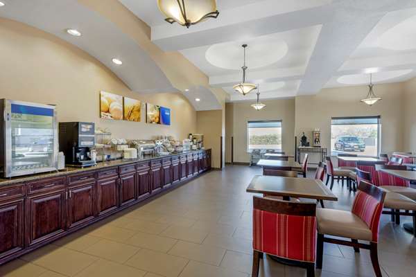 Amenities - Comfort Suites Benbrook - I-20, Exit 429B