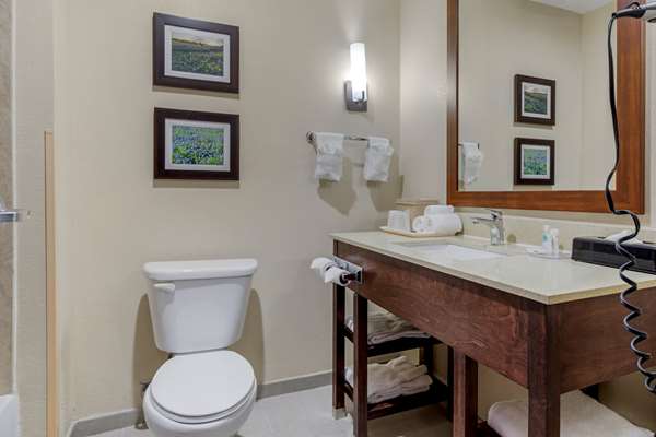  - Comfort Suites Benbrook - I-20, Exit 429B