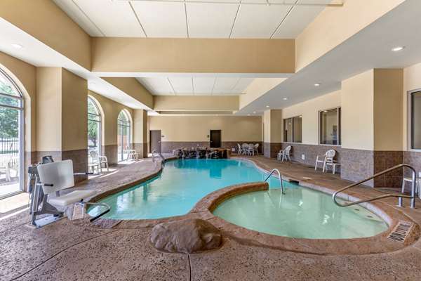 Pool - Comfort Suites Frisco