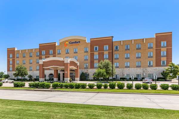 Exterior view - Comfort Suites Frisco