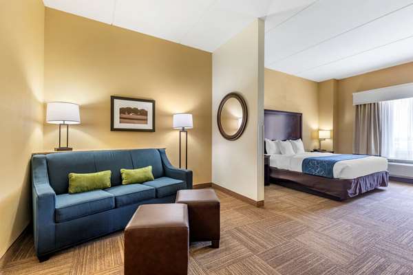 Suite - Comfort Suites Frisco