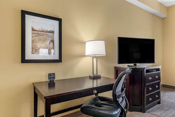 Suite - Comfort Suites Frisco