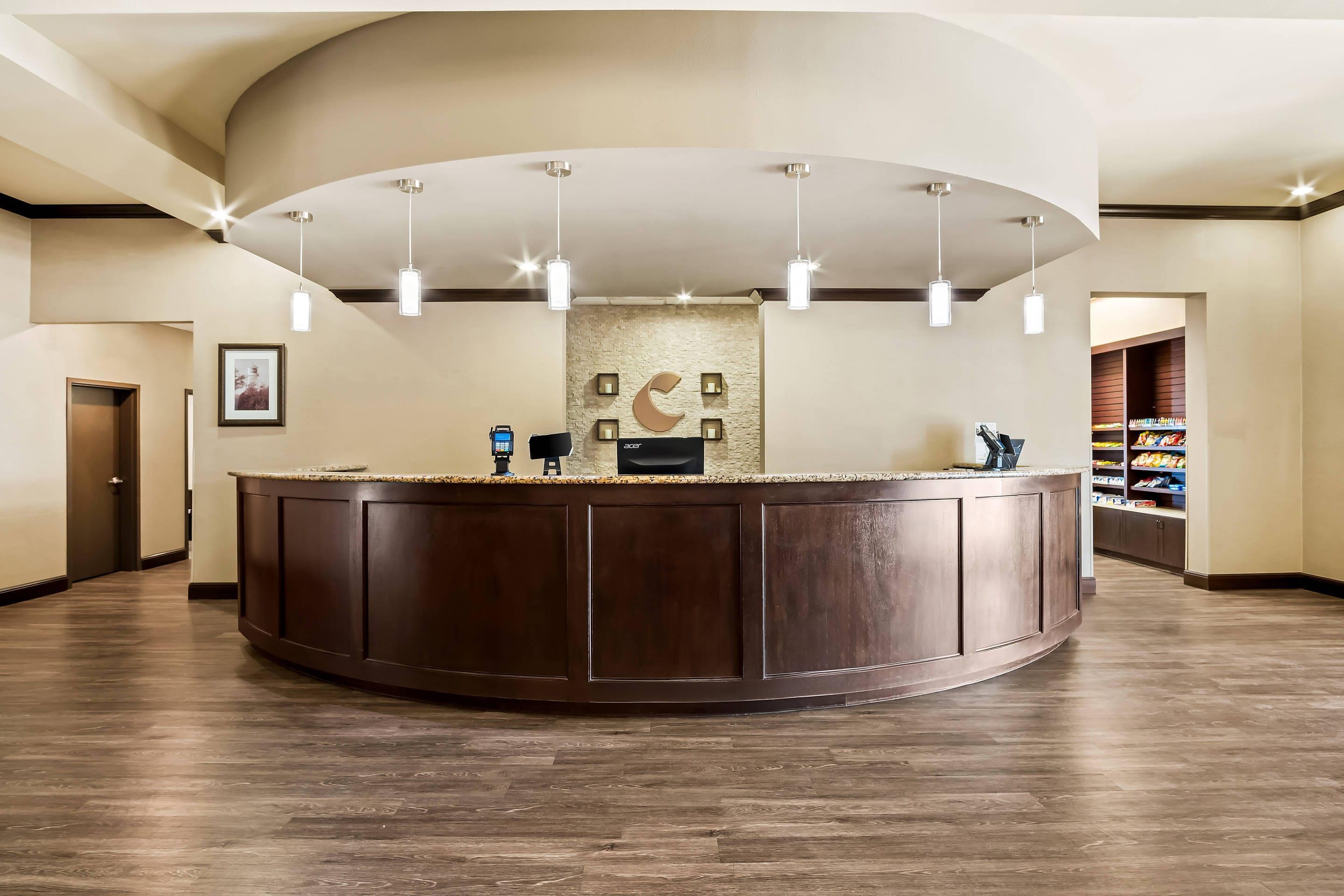Front desk | Comfort Suites Frisco