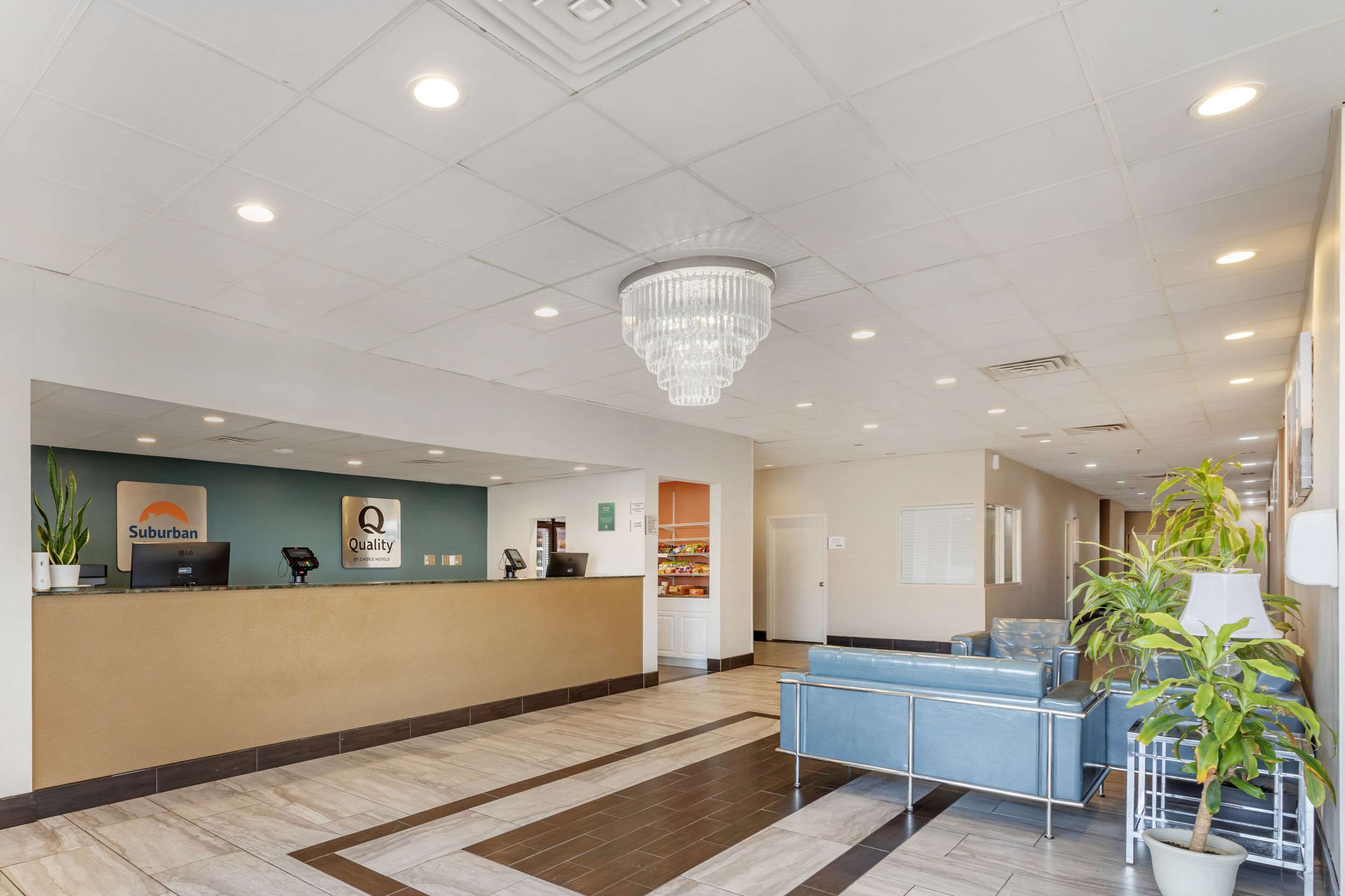 Front desk | Quality Inn Gainesville