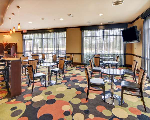 Amenities - Comfort Suites Kilgore