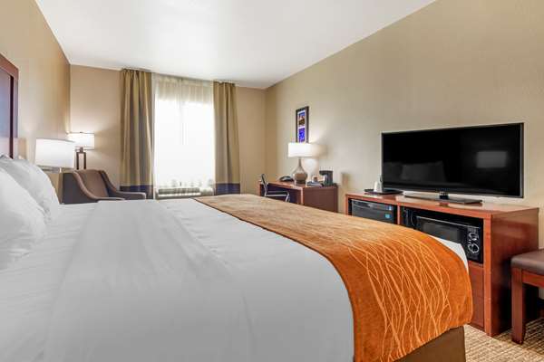  - Comfort Inn Denton - I-35, Exit 469