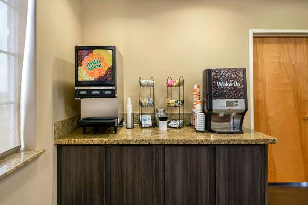 Amenities - Comfort Inn & Suites Odessa - I-20, Exit 120