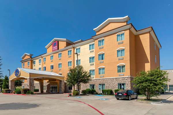 Exterior view - Comfort Suites Plano