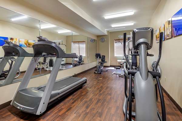 Fitness/ Exercise Room - Comfort Suites Plano