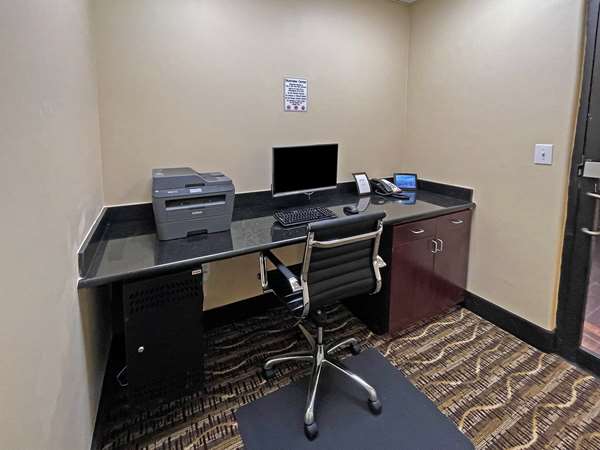 Conference Area - Comfort Inn Orange - I-10, Exit 873