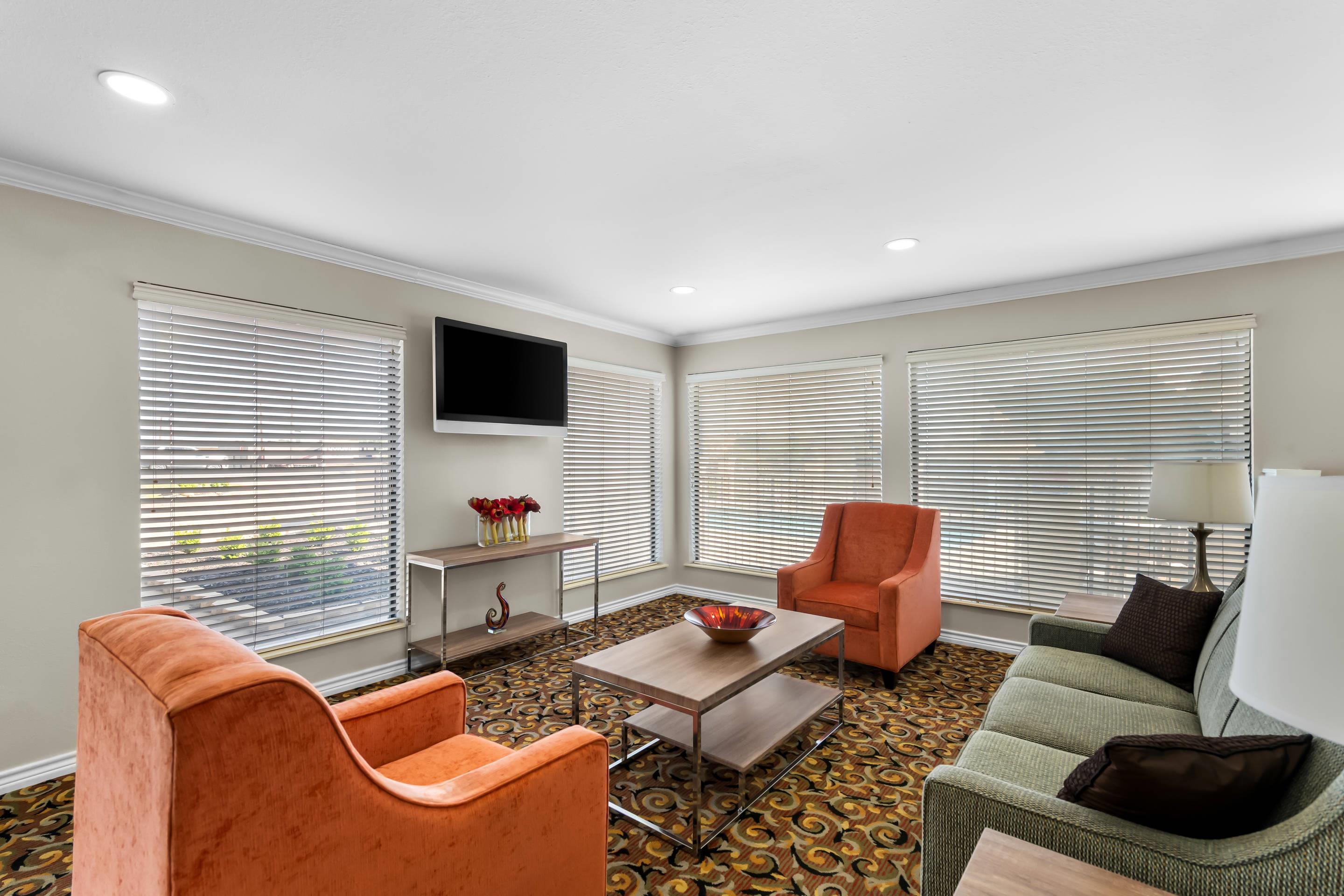 Lobby with sitting area