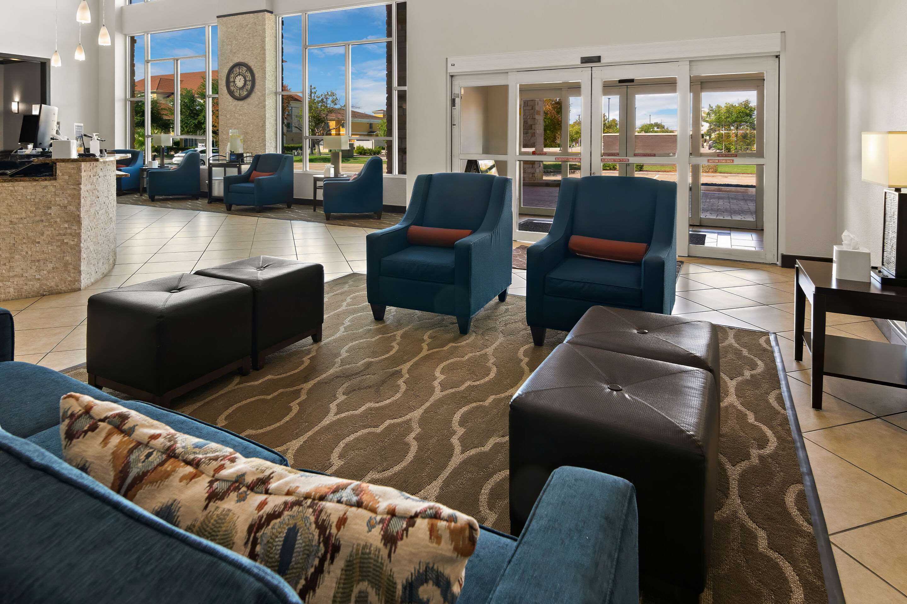 Front desk with friendly staff | Comfort Suites Granbury