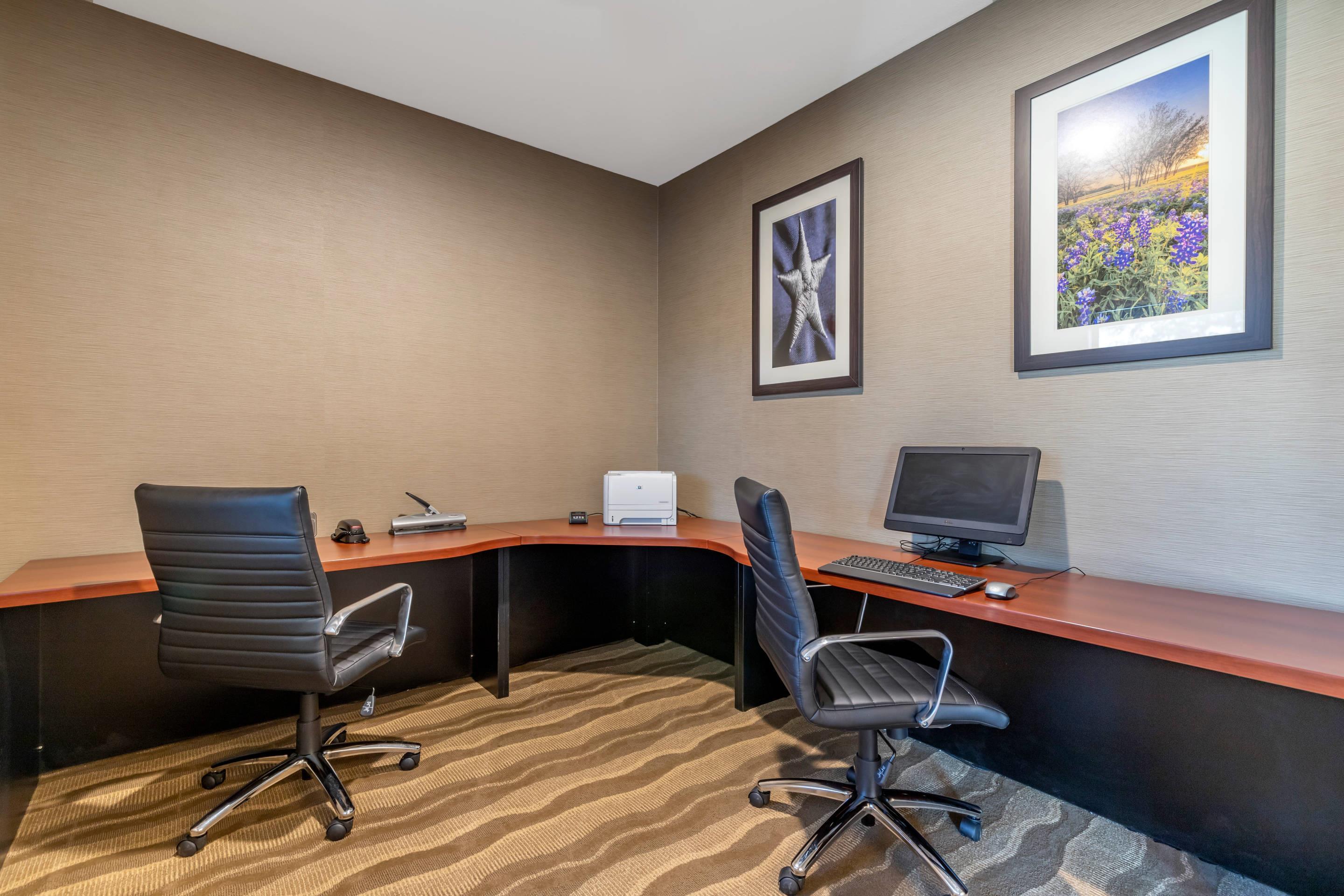 Business center | Comfort Suites San Antonio North - Stone Oak