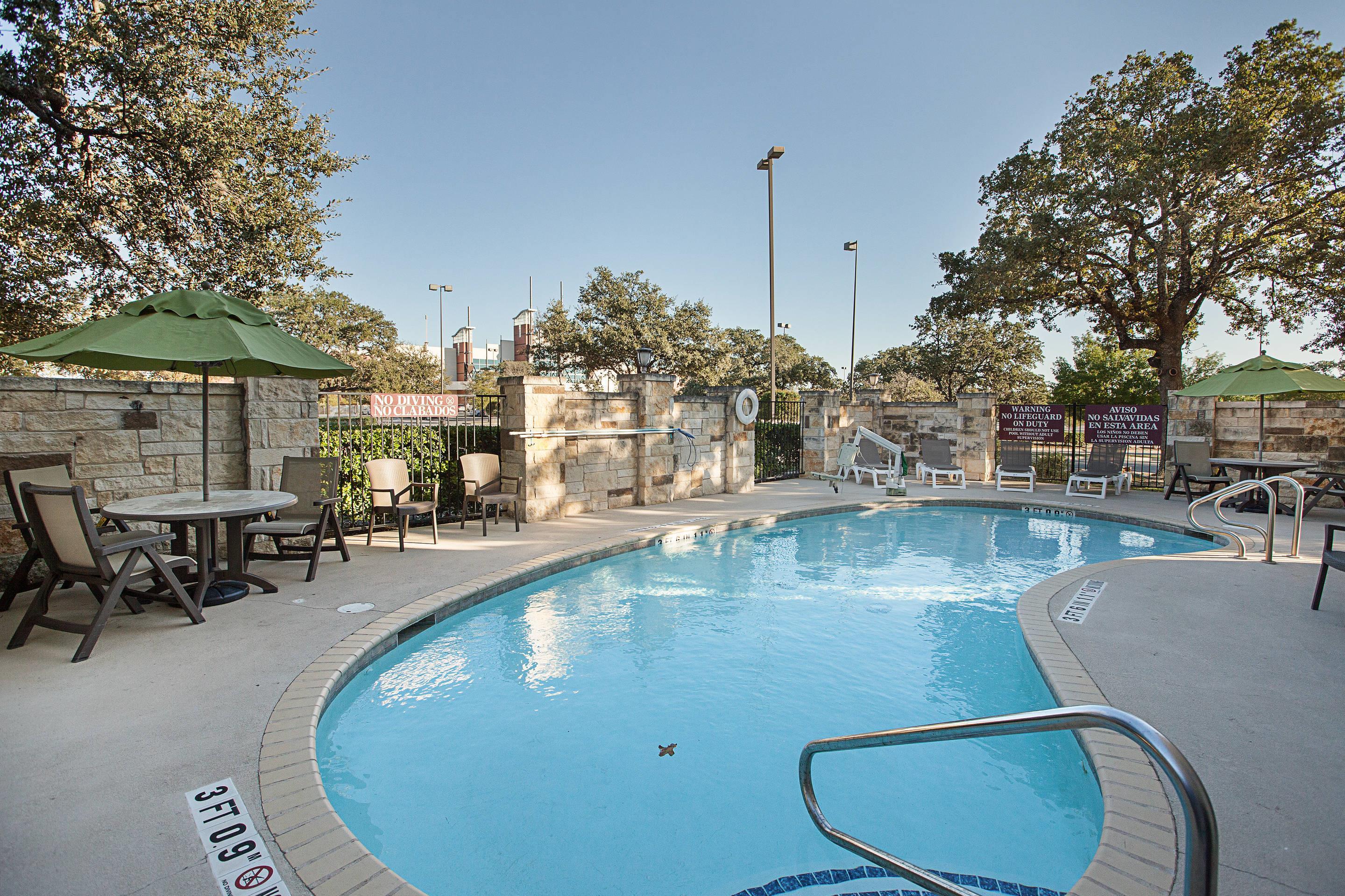 Outdoor pool | Comfort Suites San Antonio North - Stone Oak