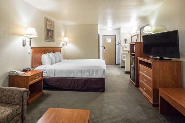  - Quality Inn Alpine