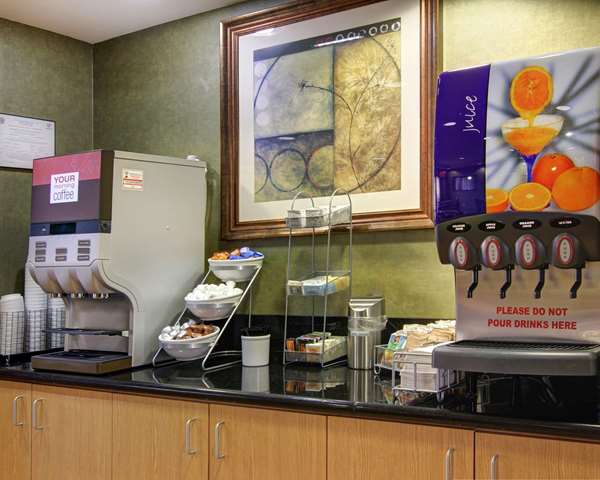 Amenities - Comfort Suites El Paso - I-10, Exit 11