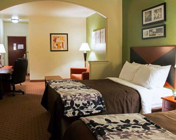 Suite - Sleep Inn & Suites Six Flags San Antonio - I-10, Exit 557