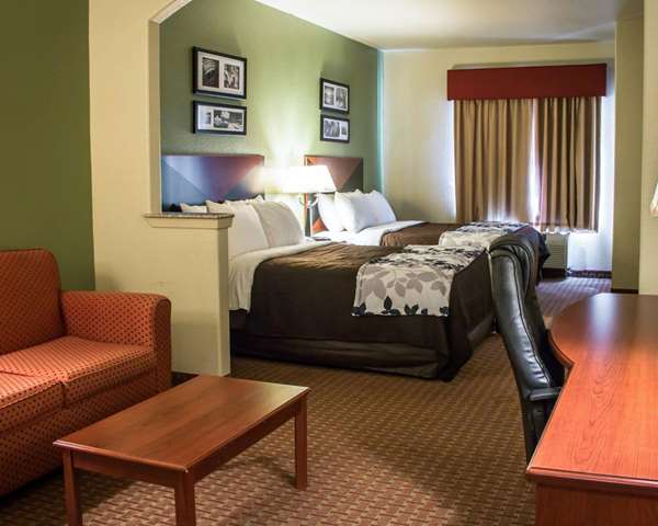 Suite - Sleep Inn & Suites Six Flags San Antonio - I-10, Exit 557