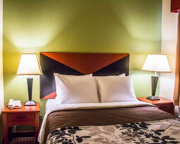 Suite - Sleep Inn & Suites Six Flags San Antonio - I-10, Exit 557