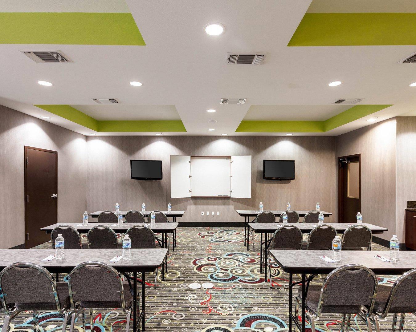Meeting room | Comfort Suites Greenville
