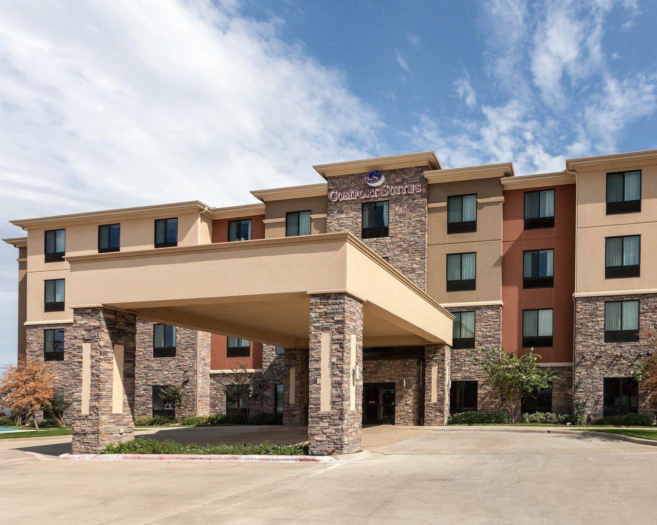 Hotel near area university | Comfort Suites Greenville
