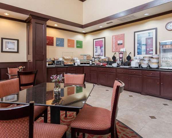 Amenities - Comfort Suites Palestine