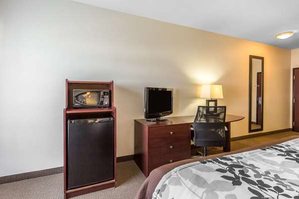  - Sleep Inn & Suites Bush Airport Humble - I-69, Exit 147