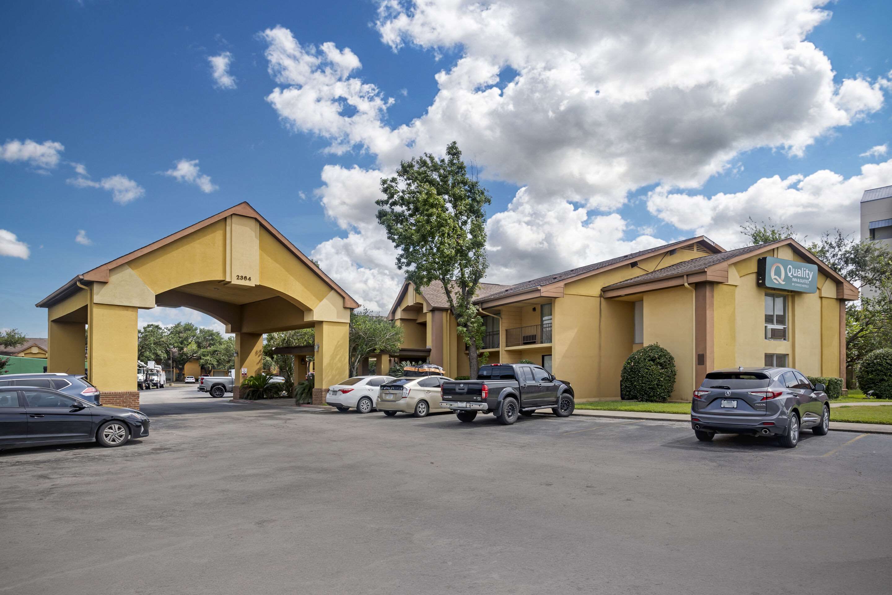 Hotel exterior | Quality Inn & Suites NRG Park - Medical Center