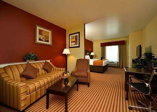  - Comfort Suites Bay City