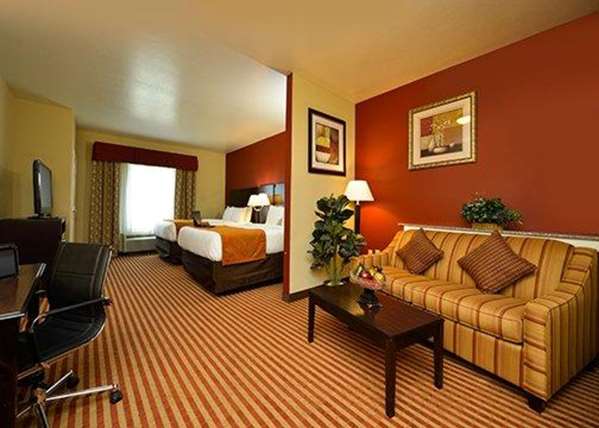  - Comfort Suites Bay City