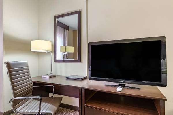  - Comfort Inn & Suites Eagle Pass