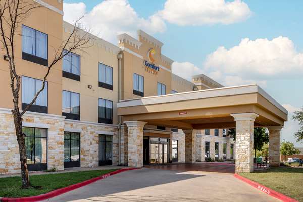 Exterior view - Comfort Suites Pflugerville - I-35, Exit 248