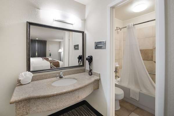  - Quality Inn & Suites Lufkin