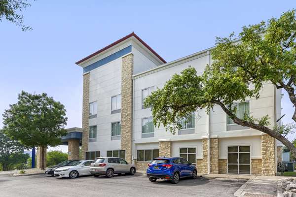 Exterior view - Comfort Suites Vantage Way San Antonio - I-10, Exit 560