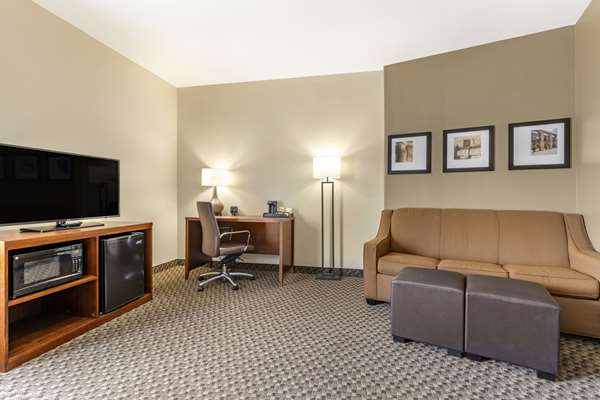  - Comfort Suites Vantage Way San Antonio - I-10, Exit 560