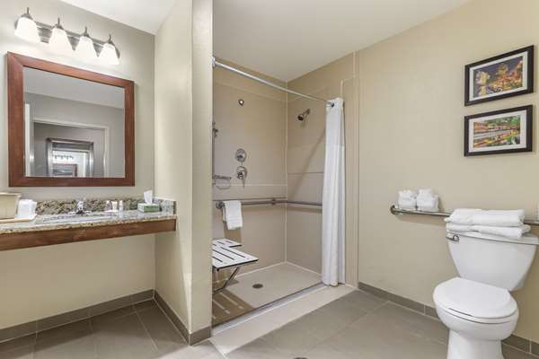  - Comfort Suites Vantage Way San Antonio - I-10, Exit 560