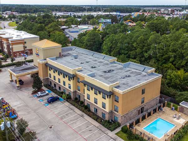 Exterior view - Comfort Suites Spring