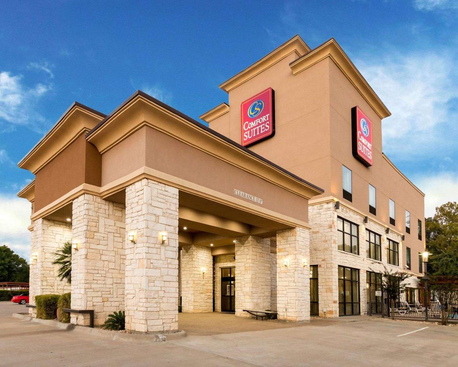 Comfort Suites Jewett, TX See Discounts