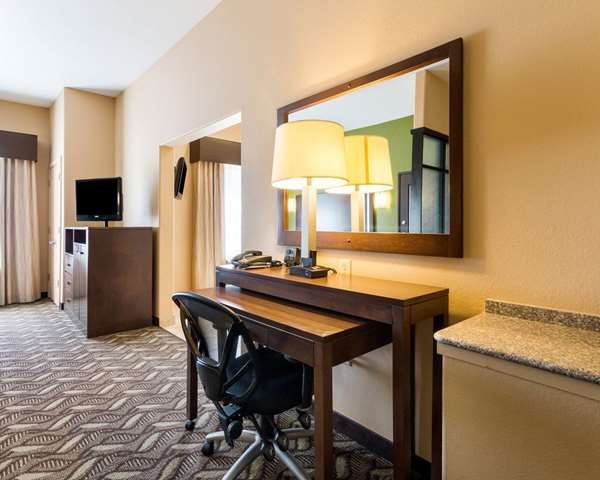 Suite - Comfort Suites Jewett