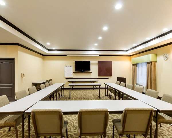  - Comfort Suites Jewett