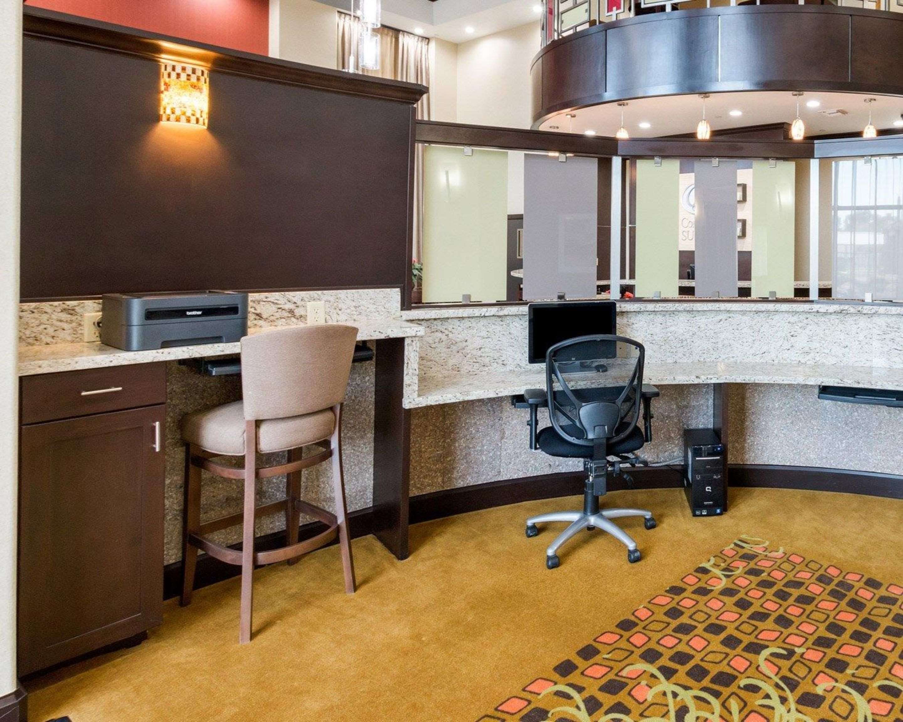 Business center | Comfort Suites Jewett