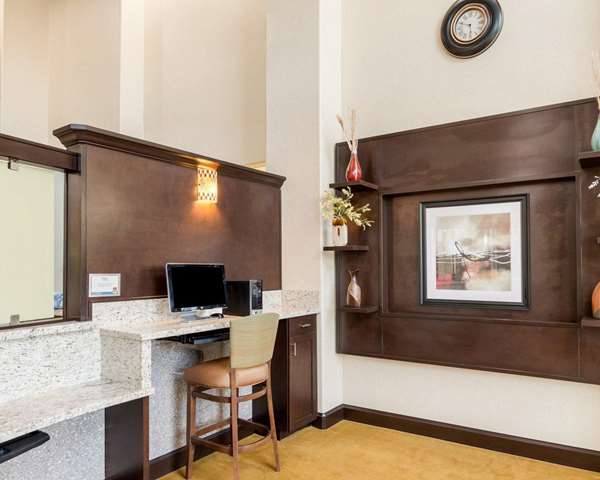 Conference Area - Comfort Suites Jewett