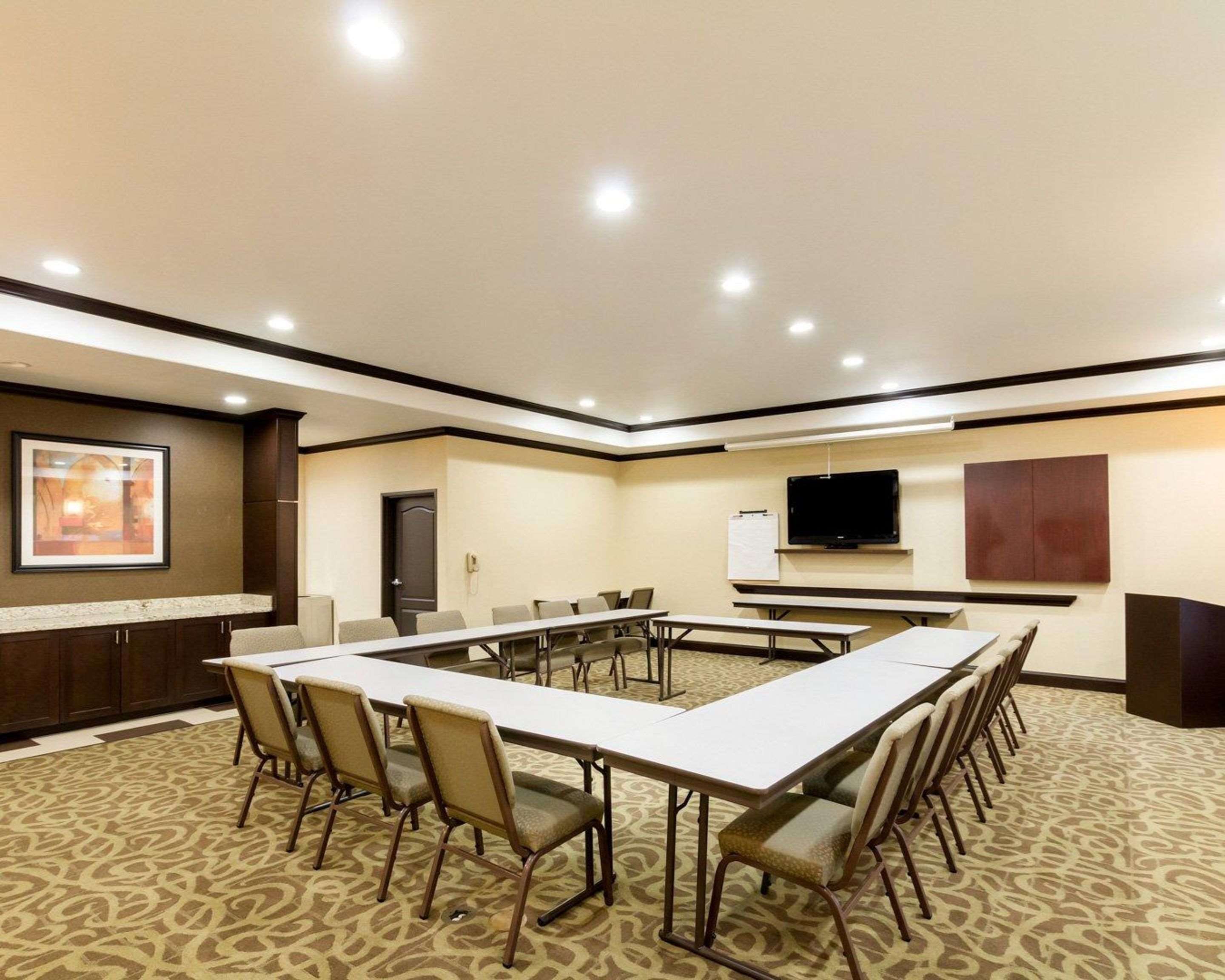 Meeting room | Comfort Suites Jewett