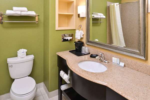  - Sleep Inn & Suites Downtown Houston - I-45, Exit 50